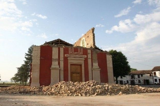 wpid-11584_terremotoscossaecrolli.jpg