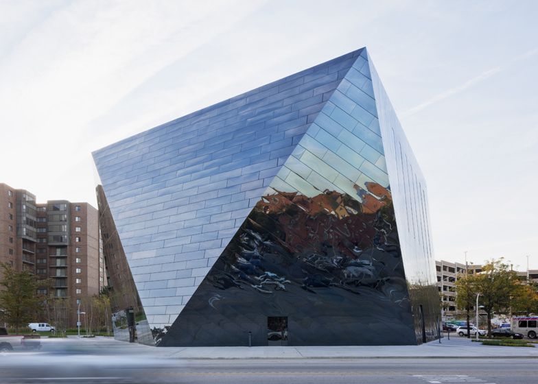 wpid-12490_museumcontemporarycleveland.jpg