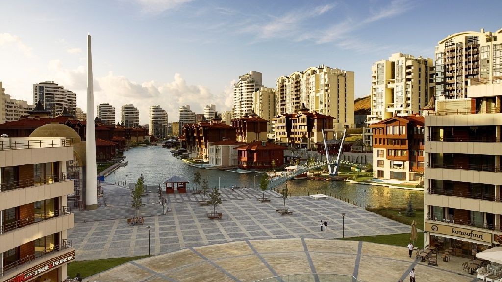 wpid-14480_BosphorusCity.jpg