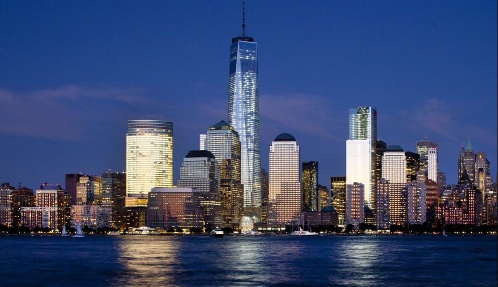 wpid-25154_worldtradecenterPhotoMarkLennihan.jpg