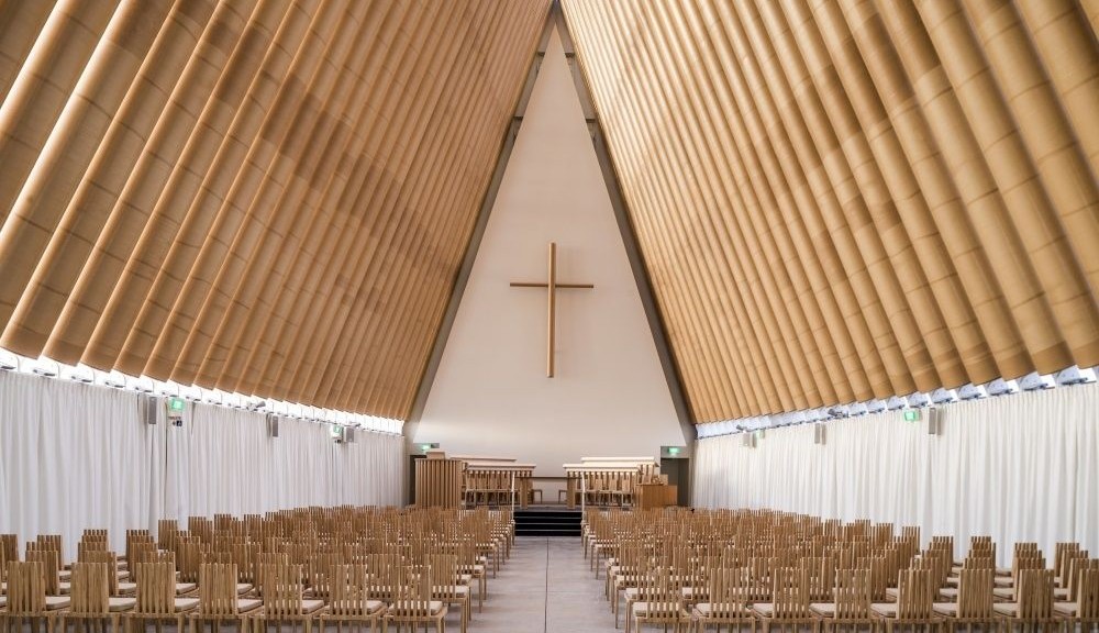 wpid-25193_cardboardcathedralStephenGoodenoug.jpg