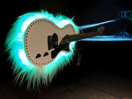 wpid-4285_dznfendiguitarforokgo.jpg