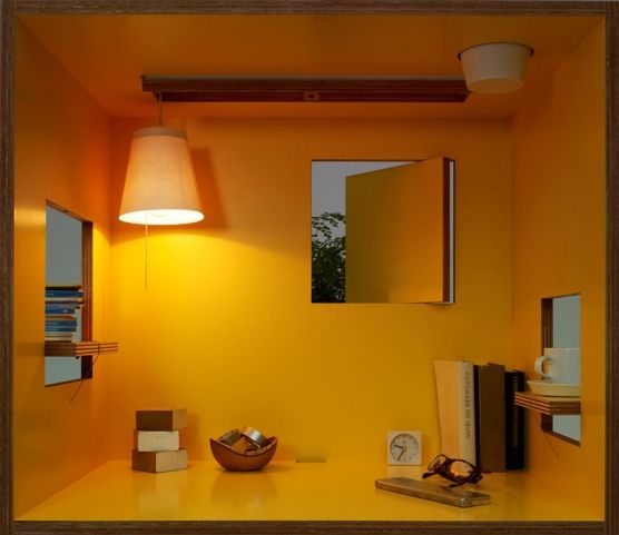 wpid-4287_desk.jpg