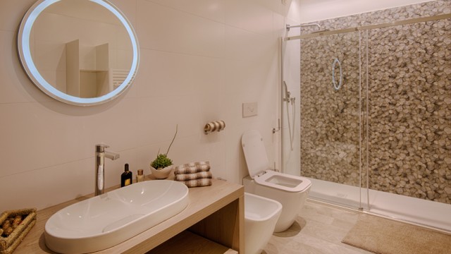 Ampliamenti edilizi: una casa in legno sulla terrazza dell'hotel ... Tasca A terrazza creativo