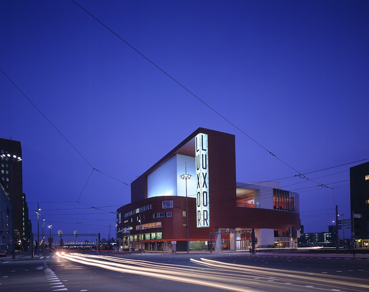 Il cinema-teatro Luxor a Rotterdam (Bolles + Wilson, foto: Christian Richters)