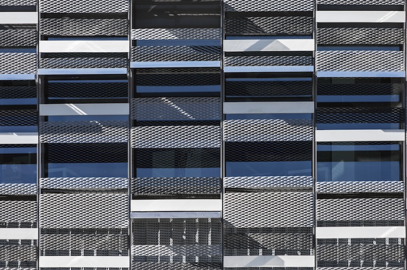 04_dettaglio_facciata_esterna_holcom_beirut