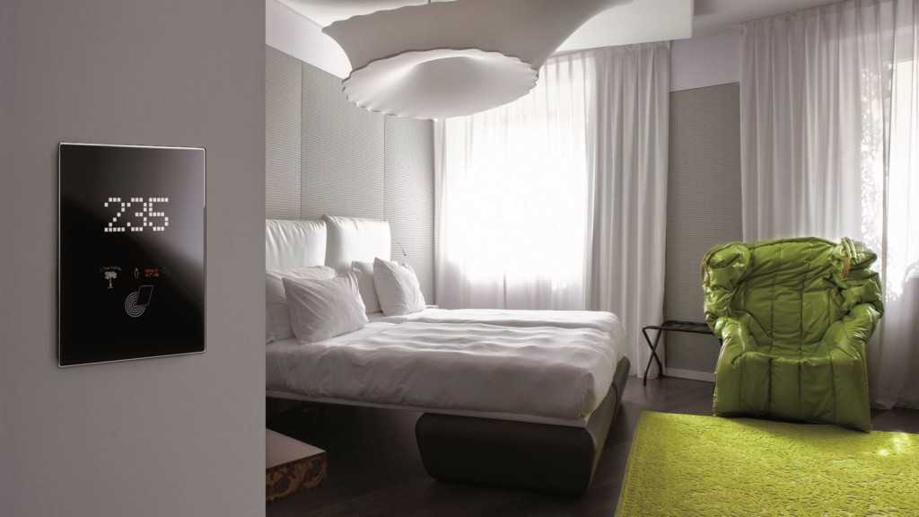 Una delle 4 suites della mostra "different suites X different people"