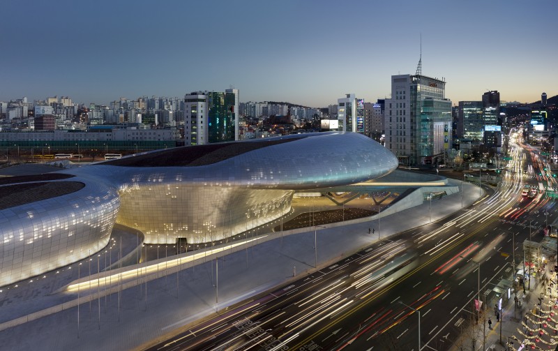 Dongdaemun Design Plaza Seoul © Virgile Simon Bertrand