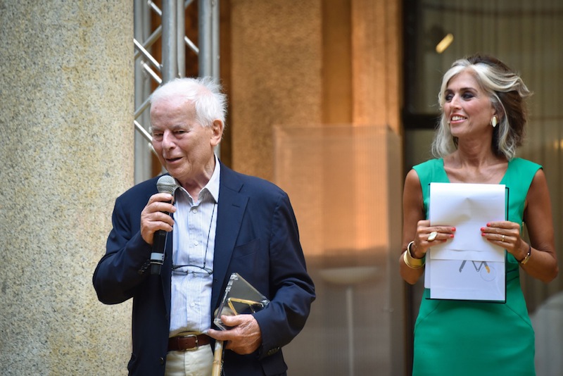 Carlo Bartoli riceve il Compasso d'Oro alla Carriera 2016