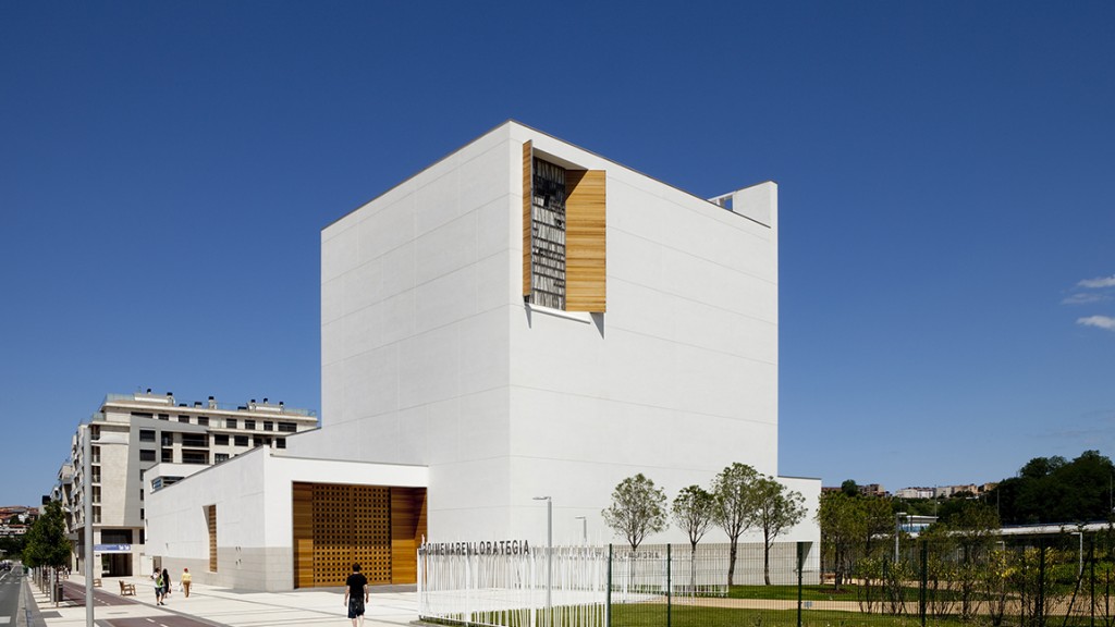 Cover Moneo