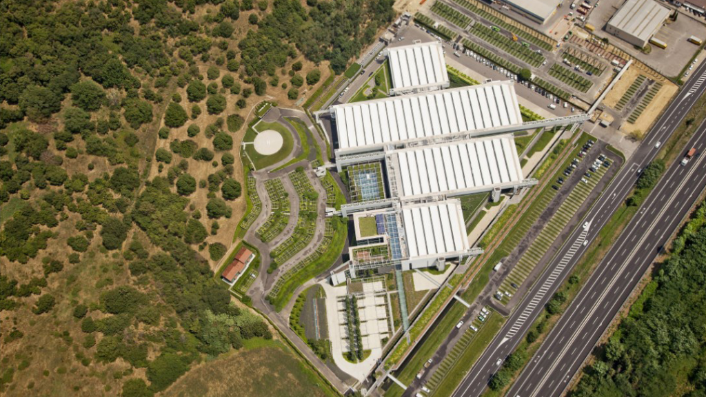 Vista area Prada Headquarters