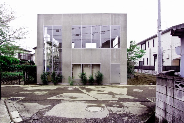 house_with_plants_image_3