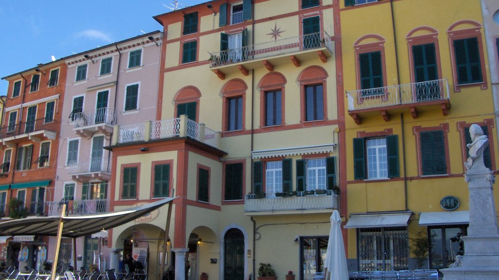 Un progetto di facciata realizzata con Viero a Lerici