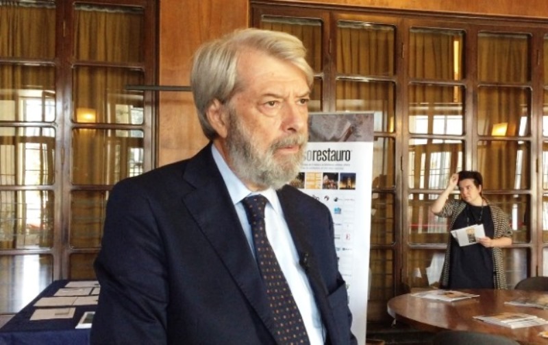 Il Prof. Giovanni Carbonara