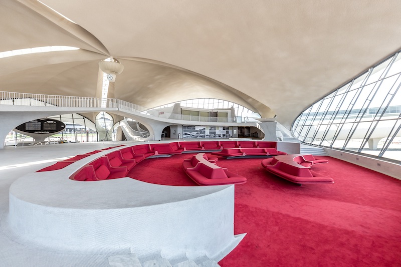 All’interno del TWA Flight Center © Max Touhey