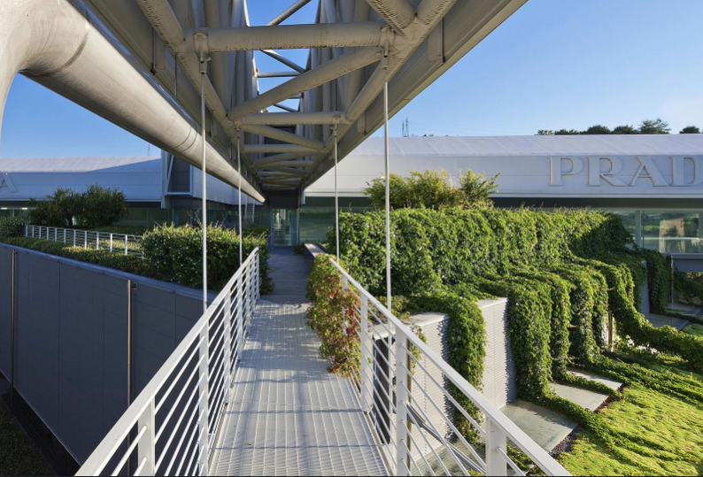 Prada Headquarters a Valvigna, progetto di Guido Canali © Alessandro Ciampi – Courtesy of Prada