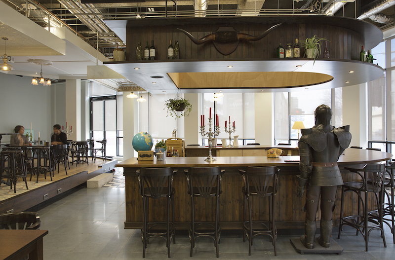 Airbnb Dublino, la reception è un pub irlandese © Ed Reeve