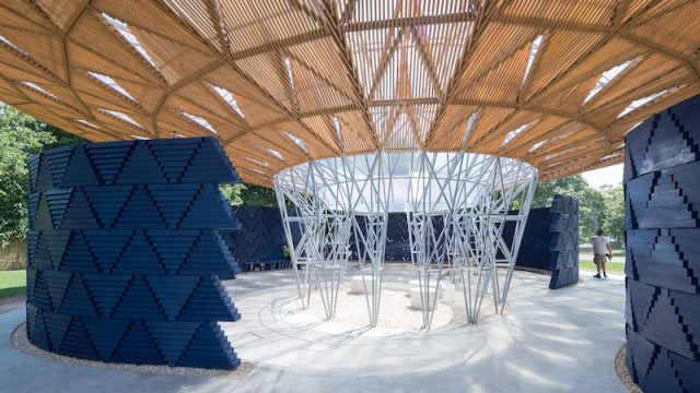 Com’è il Serpentine Pavilion 2017 di Francis Kerè Com’è il Serpentine Pavilion 2017 di Francis Kerè