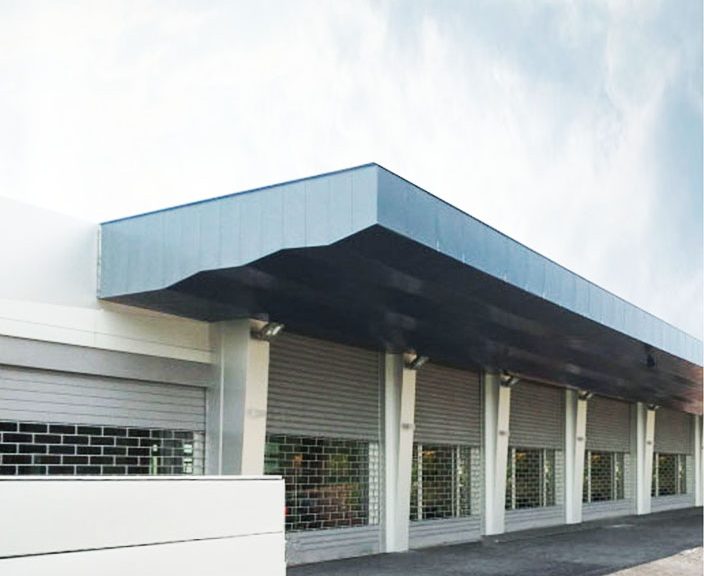 Come si presenta il nuovo showroom automobilistico © Studio 0SA