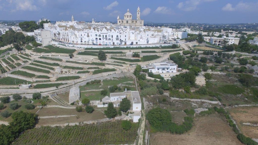 Locorotondo, il paese delle Cummerse