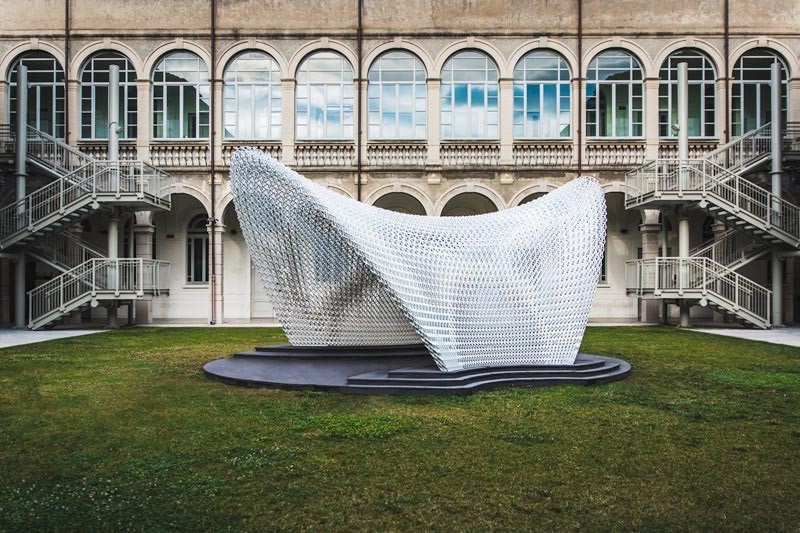 Trabeculae Pavilion è ispirato alla struttura trabecolare delle ossa e realizzato grazie alla Stampa 3D © Gabriele Seghizzi