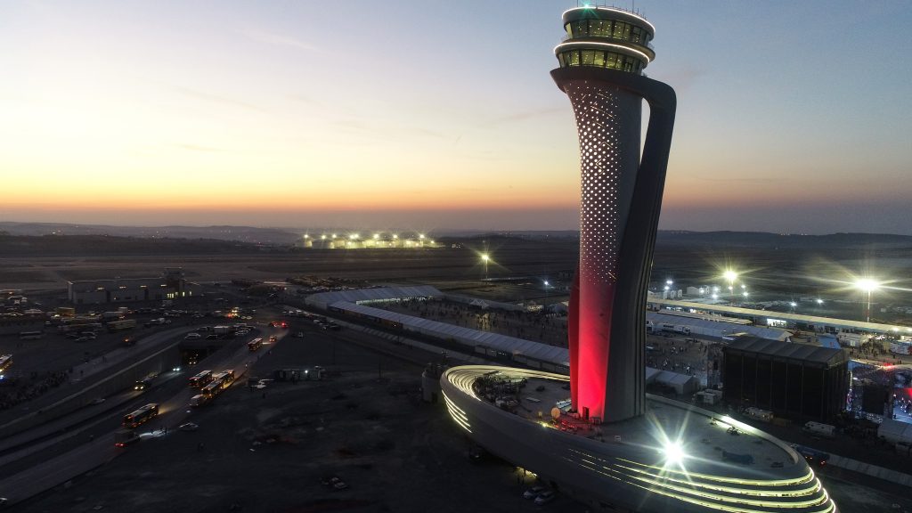 Airport Traffic Control Tower – Istanbul New Airport © Getty Images