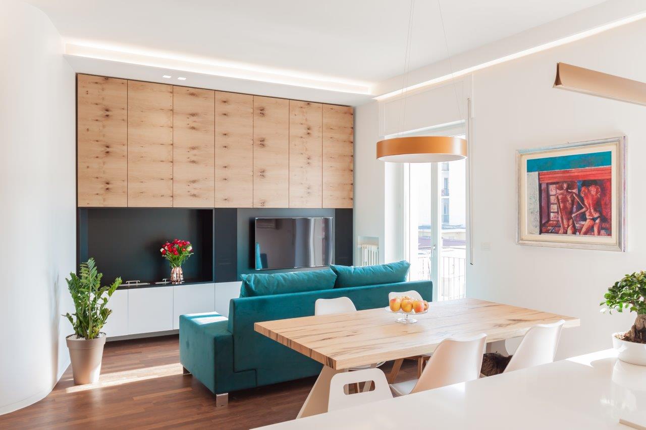 Il design contemporaneo della zona giorno, un ambiente luminoso in cui texture, materiali e colori trovano il giusto equilibrio © M12